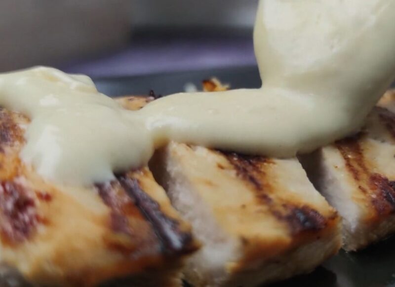 piletina sa prelivom od belog luka